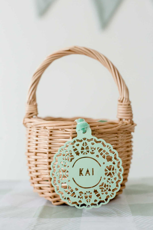 Easter Basket Doily Tag