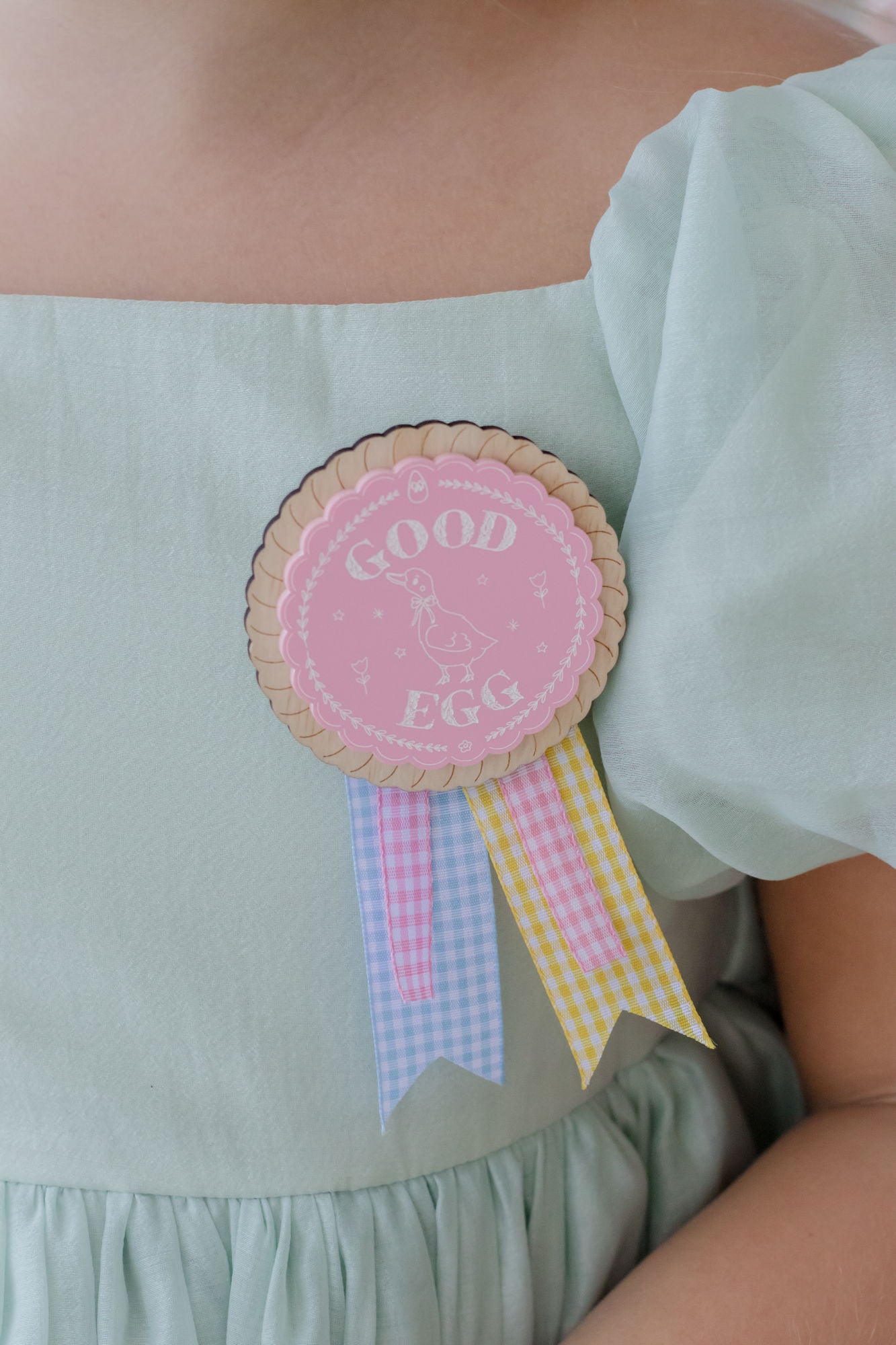 Birthday badges & festive rosettes